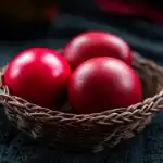 Eieren koken voor Pasen: alle subtiliteiten en geheimen op één