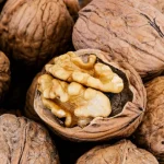 walnoten-voor-hersenen-hart-en-slaap-hoeveel-je-er.webp.webp
